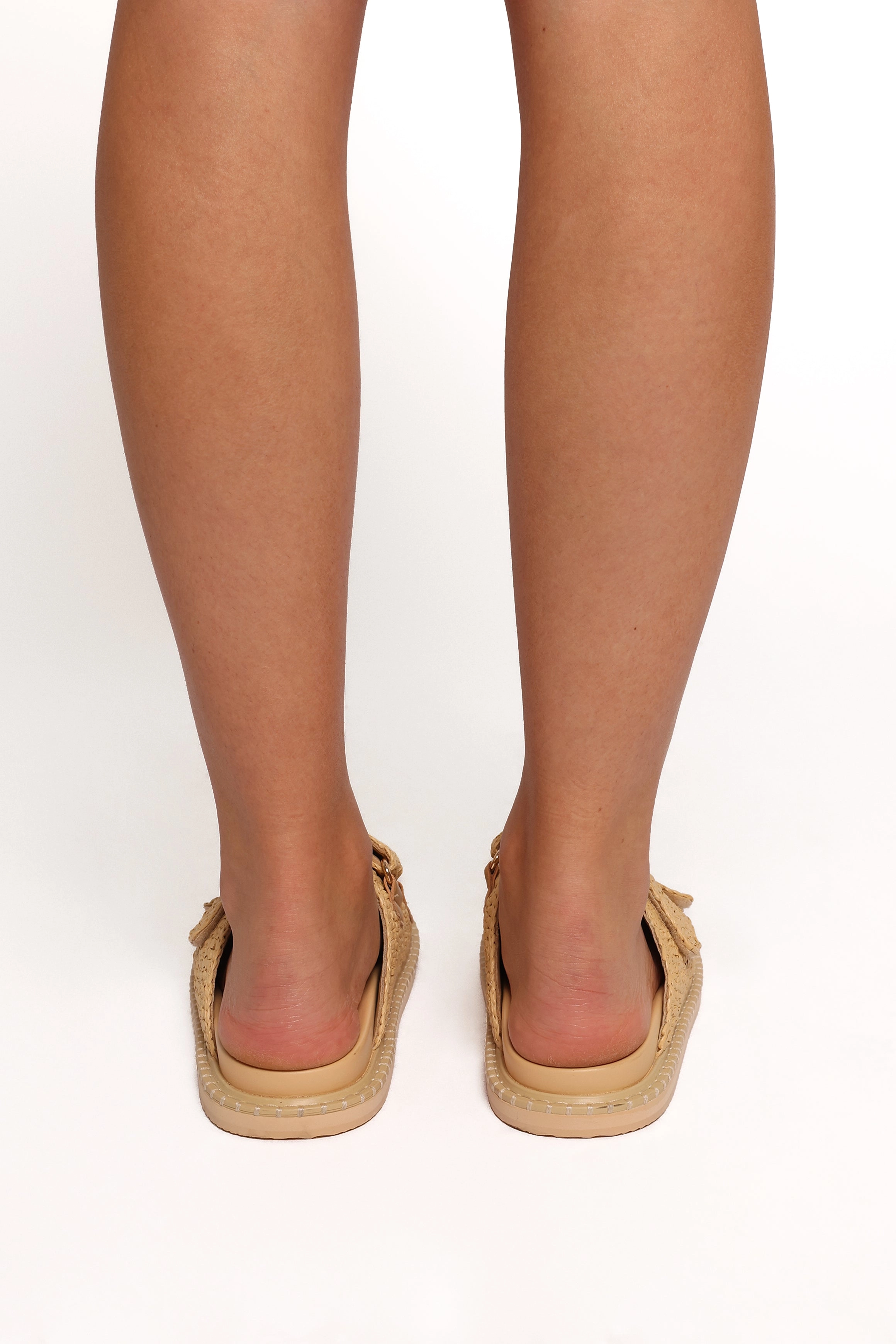 Payo Slide - Natural Raffia